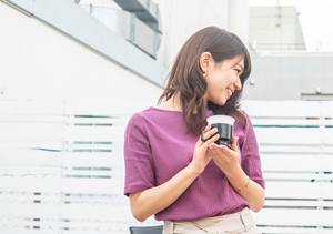 乾燥小じわが気になる季節！早めのケアが対策のカギ！