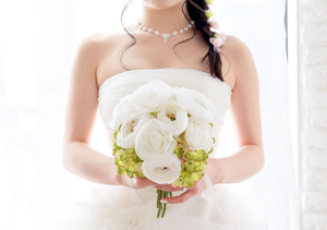 結婚式に向けて美容に力を入れる！高額なブライダルエステよりセルフエステを選びました。